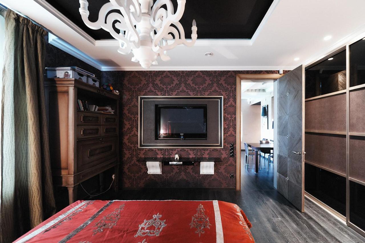 So Fashionable Apartment In The Heart Of Minsk Bagian luar foto